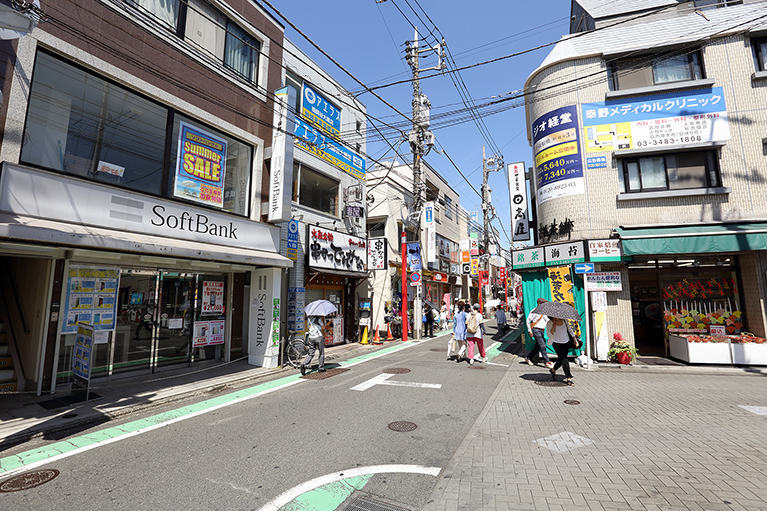 ウルトラマン商店街